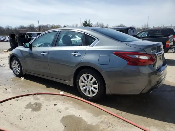 1N4AL3AP3JC272394 2018 NISSAN ALTIMA - Image 2