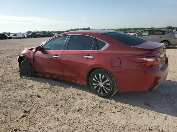 1N4AL3AP3JC275652 2018 NISSAN ALTIMA - Image 2