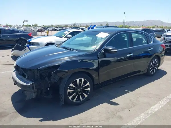 1N4AL3AP3JC275845 2018 NISSAN ALTIMA - Image 2