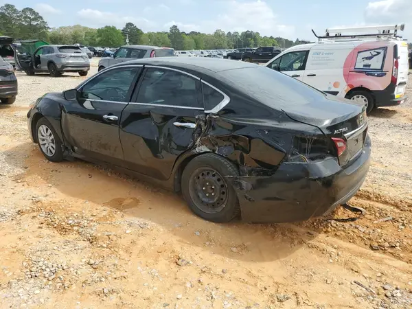 1N4AL3AP3JC275974 2018 NISSAN ALTIMA - Image 2