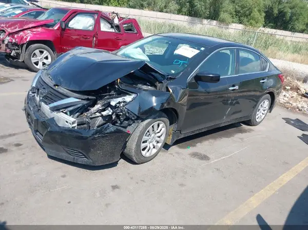 1N4AL3AP3JC283976 2018 NISSAN ALTIMA - Image 2