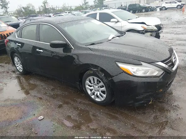 1N4AL3AP3JC287557 2018 NISSAN ALTIMA - Image 1