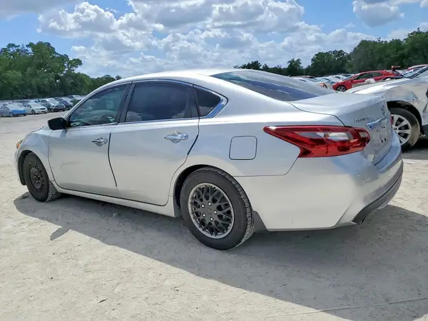 1N4AL3AP3JC289311 2018 NISSAN ALTIMA - Image 2