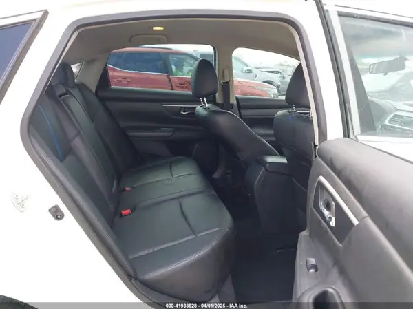 1N4AL3AP3JC290863 2018 NISSAN ALTIMA - Image 8