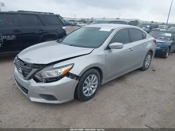 1N4AL3AP3JC294475 2018 NISSAN ALTIMA - Image 2