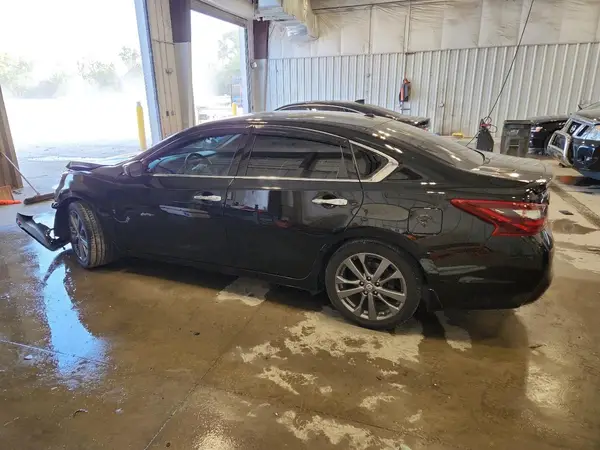 1N4AL3AP3JC297537 2018 NISSAN ALTIMA - Image 2
