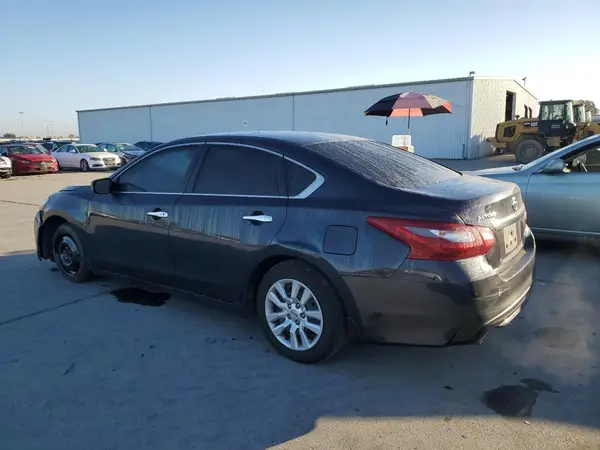 1N4AL3AP3JC470957 2018 NISSAN ALTIMA - Image 2