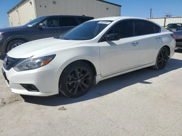 1N4AL3AP3JC472305 2018 NISSAN ALTIMA - Image 1