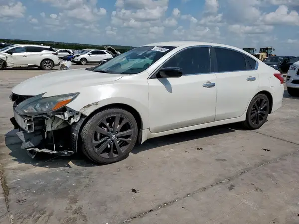 1N4AL3AP3JC472952 2018 NISSAN ALTIMA - Image 1