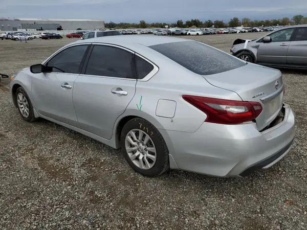 1N4AL3AP3JC474524 2018 NISSAN ALTIMA - Image 2