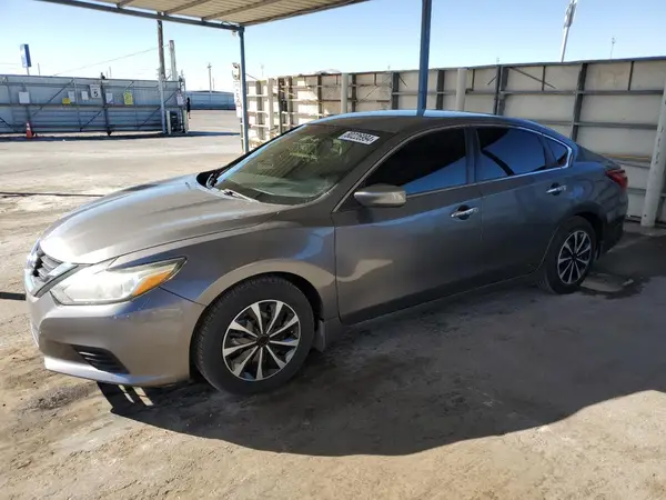 1N4AL3AP3JC475902 2018 NISSAN ALTIMA - Image 1