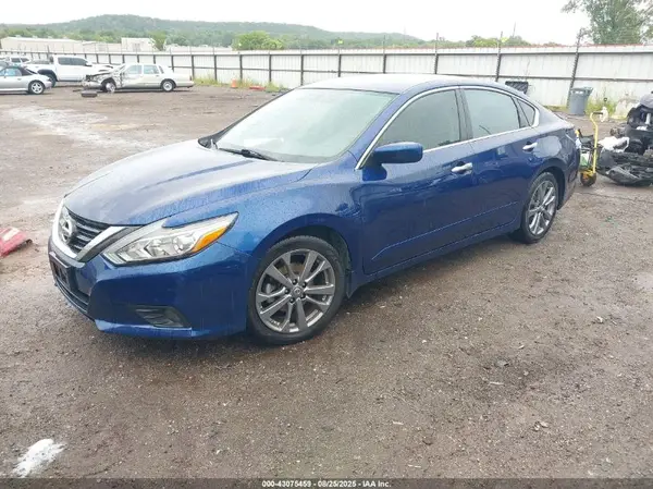1N4AL3AP3JC477892 2018 NISSAN ALTIMA - Image 2
