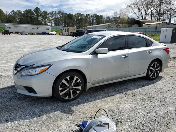 1N4AL3AP4GC112078 2016 NISSAN ALTIMA - Image 1