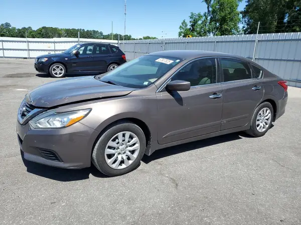 1N4AL3AP4GC113778 2016 NISSAN ALTIMA - Image 1