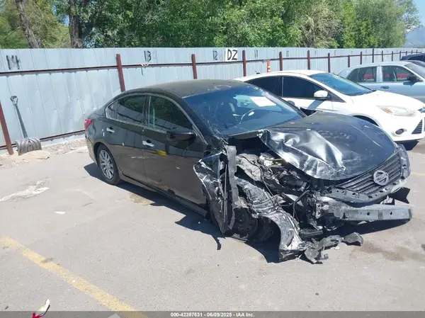 1N4AL3AP4GC114655 2016 NISSAN ALTIMA - Image 1