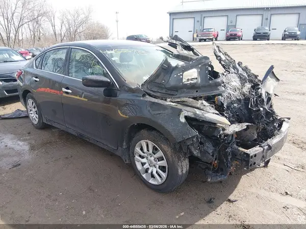 1N4AL3AP4GC118771 2016 NISSAN ALTIMA - Image 1