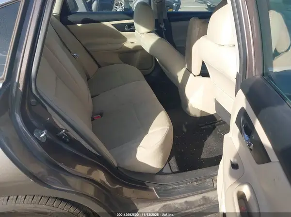 1N4AL3AP4GC120116 2016 NISSAN ALTIMA - Image 8