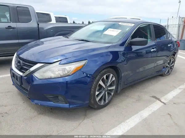 1N4AL3AP4GC120178 2016 NISSAN ALTIMA - Image 2