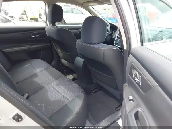 1N4AL3AP4GC120813 2016 NISSAN ALTIMA - Image 8