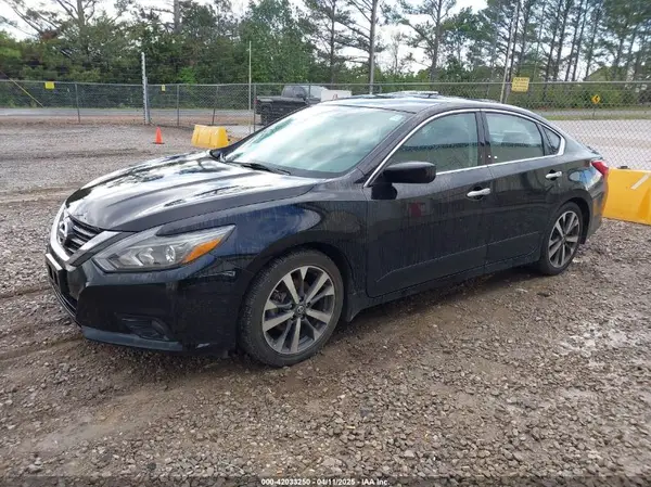 1N4AL3AP4GC122304 2016 NISSAN ALTIMA - Image 2
