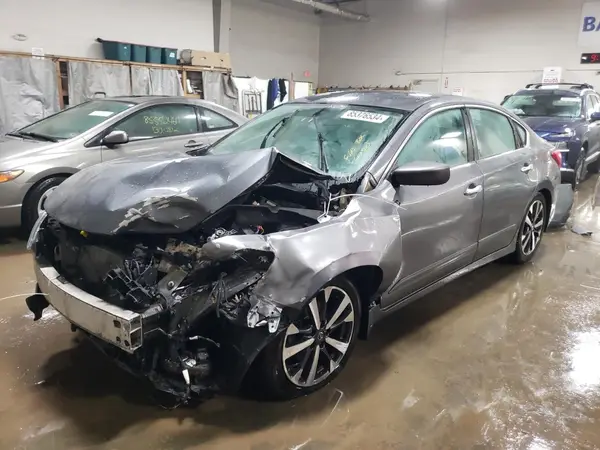 1N4AL3AP4GC124683 2016 NISSAN ALTIMA - Image 1