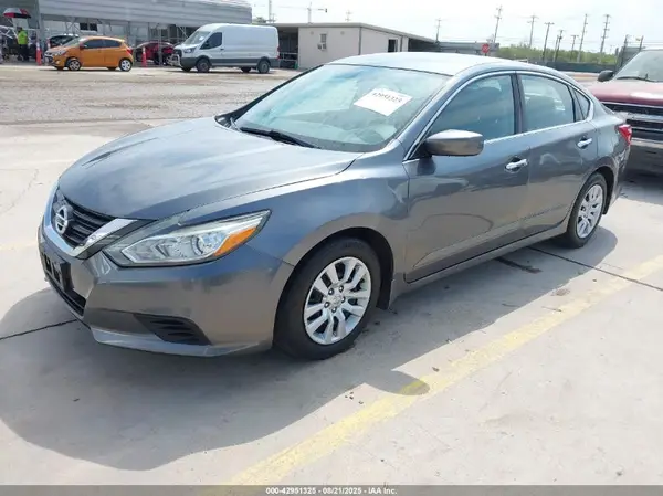 1N4AL3AP4GC127471 2016 NISSAN ALTIMA - Image 2