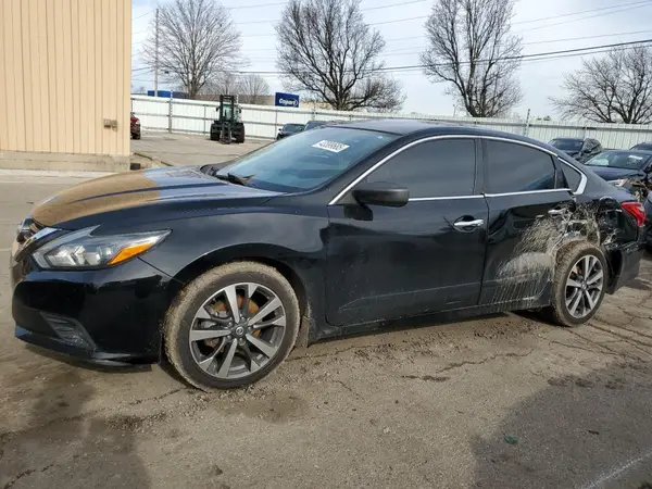 1N4AL3AP4GC131214 2016 NISSAN ALTIMA - Image 1
