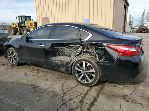 1N4AL3AP4GC131214 2016 NISSAN ALTIMA - Image 2