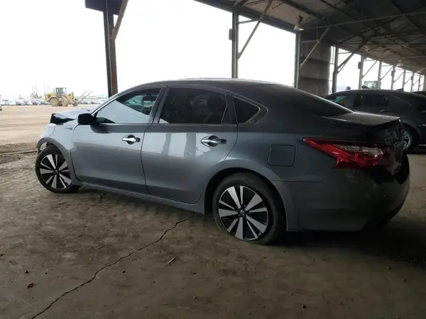 1N4AL3AP4GC133061 2016 NISSAN ALTIMA - Image 2