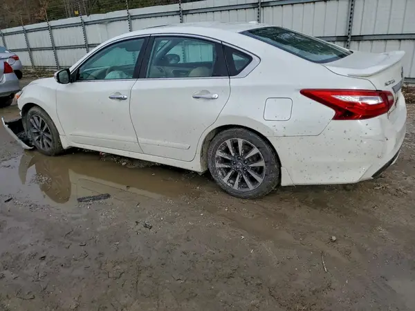 1N4AL3AP4GC133237 2016 NISSAN ALTIMA - Image 2