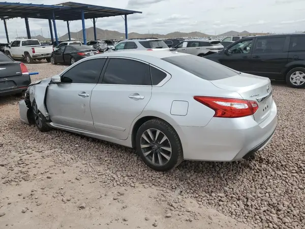 1N4AL3AP4GC136624 2016 NISSAN ALTIMA - Image 2