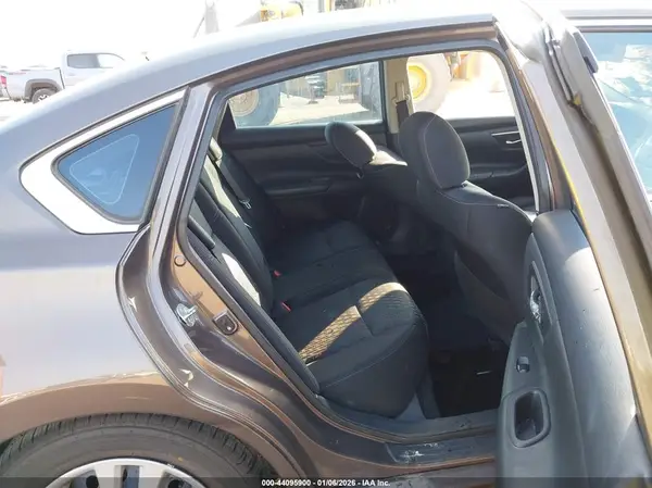 1N4AL3AP4GC139345 2016 NISSAN ALTIMA - Image 8