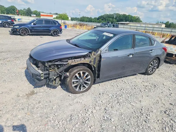 1N4AL3AP4GC139832 2016 NISSAN ALTIMA - Image 1