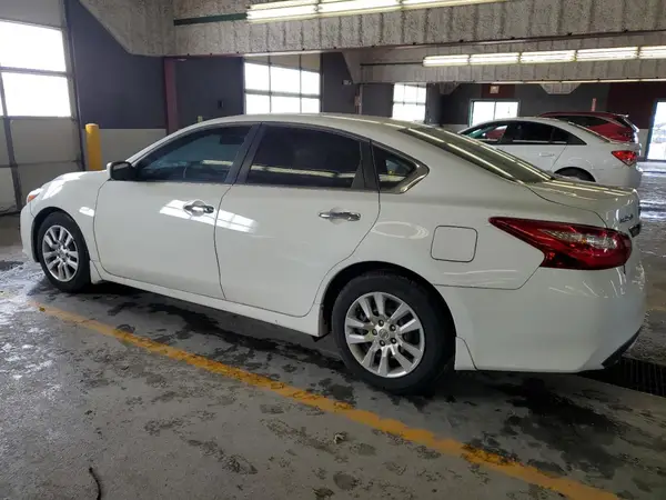 1N4AL3AP4GC144819 2016 NISSAN ALTIMA - Image 2