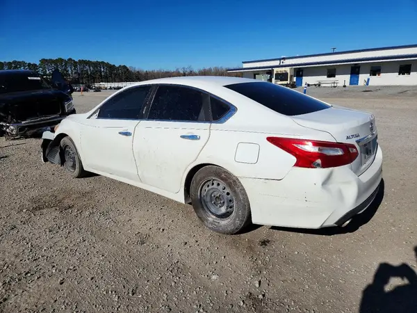 1N4AL3AP4GC144853 2016 NISSAN ALTIMA - Image 2