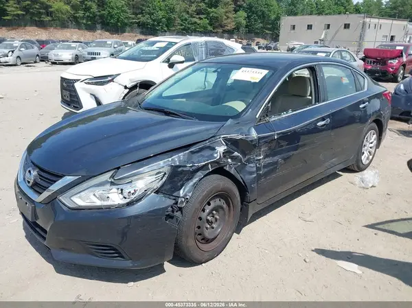 1N4AL3AP4GC145856 2016 NISSAN ALTIMA - Image 2