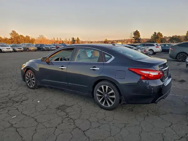 1N4AL3AP4GC155285 2016 NISSAN ALTIMA - Image 2