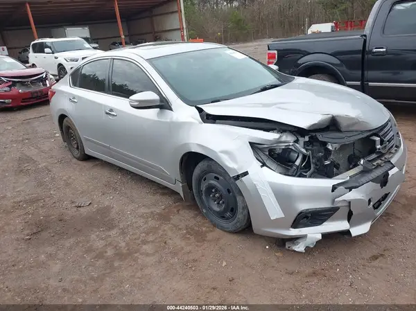 1N4AL3AP4GC162141 2016 NISSAN ALTIMA - Image 1