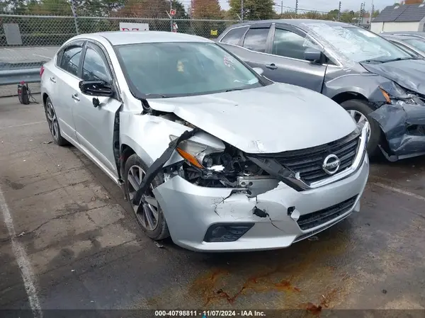 1N4AL3AP4GC165136 2016 NISSAN ALTIMA - Image 1