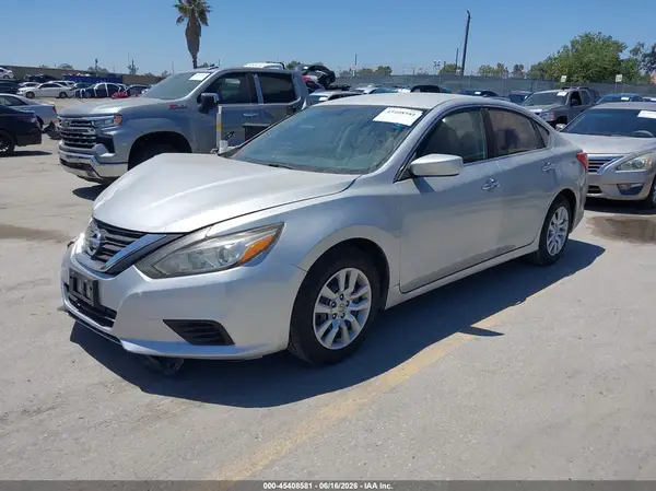 1N4AL3AP4GC166111 2016 NISSAN ALTIMA - Image 2