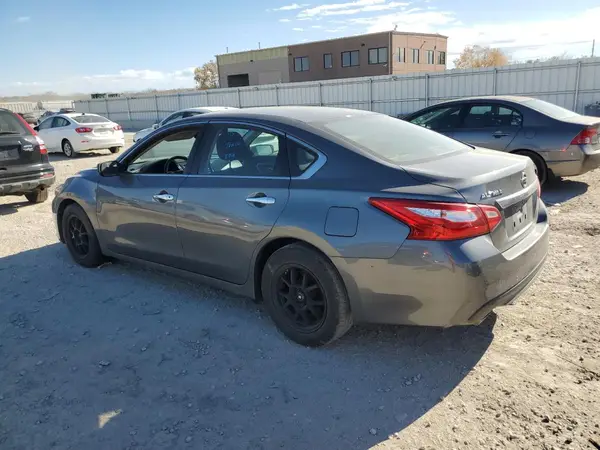 1N4AL3AP4GC168411 2016 NISSAN ALTIMA - Image 2