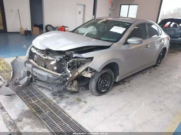 1N4AL3AP4GC168649 2016 NISSAN ALTIMA - Image 2