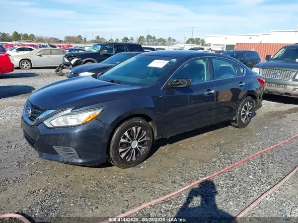 1N4AL3AP4GC179876 2016 NISSAN ALTIMA - Image 2