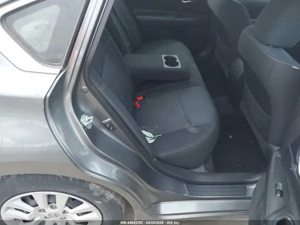 1N4AL3AP4GC183930 2016 NISSAN ALTIMA - Image 8