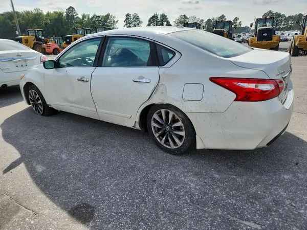 1N4AL3AP4GC184401 2016 NISSAN ALTIMA - Image 2
