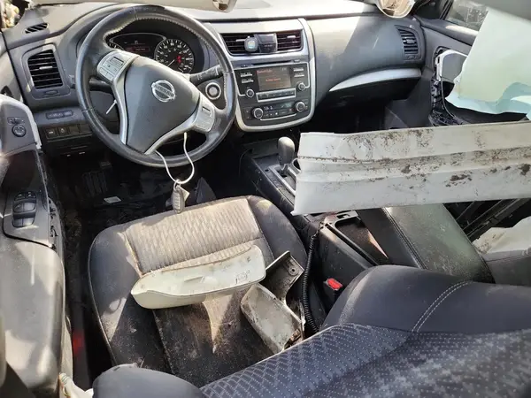 1N4AL3AP4GC184401 2016 NISSAN ALTIMA - Image 8