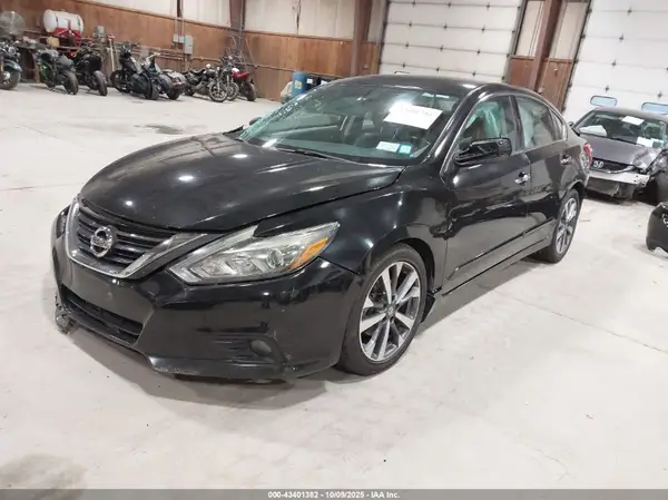 1N4AL3AP4GC187654 2016 NISSAN ALTIMA - Image 2