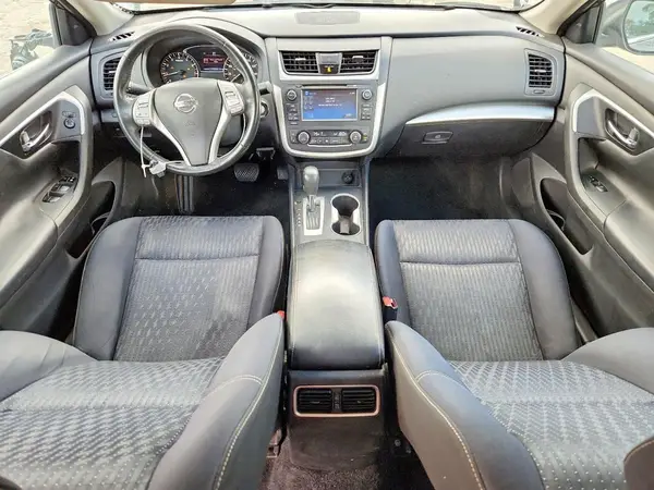 1N4AL3AP4GC190215 2016 NISSAN ALTIMA - Image 8