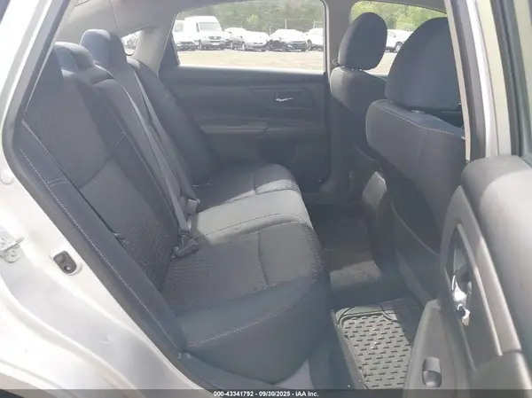1N4AL3AP4GC202380 2016 NISSAN ALTIMA - Image 8