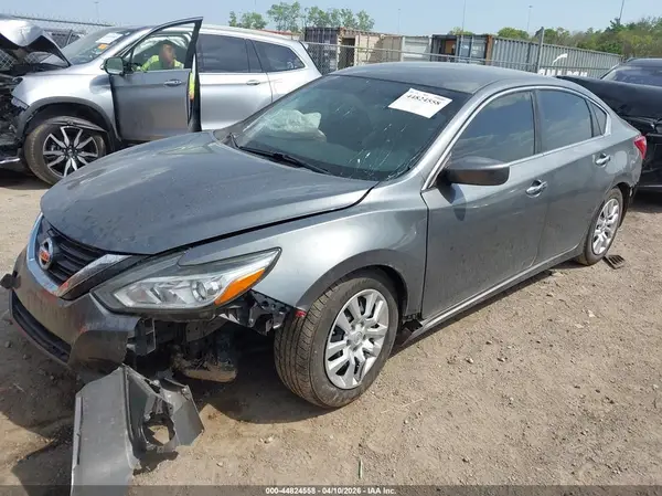 1N4AL3AP4GC203173 2016 NISSAN ALTIMA - Image 2